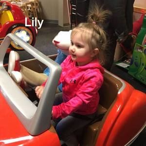 Meet your Posher, Teonia